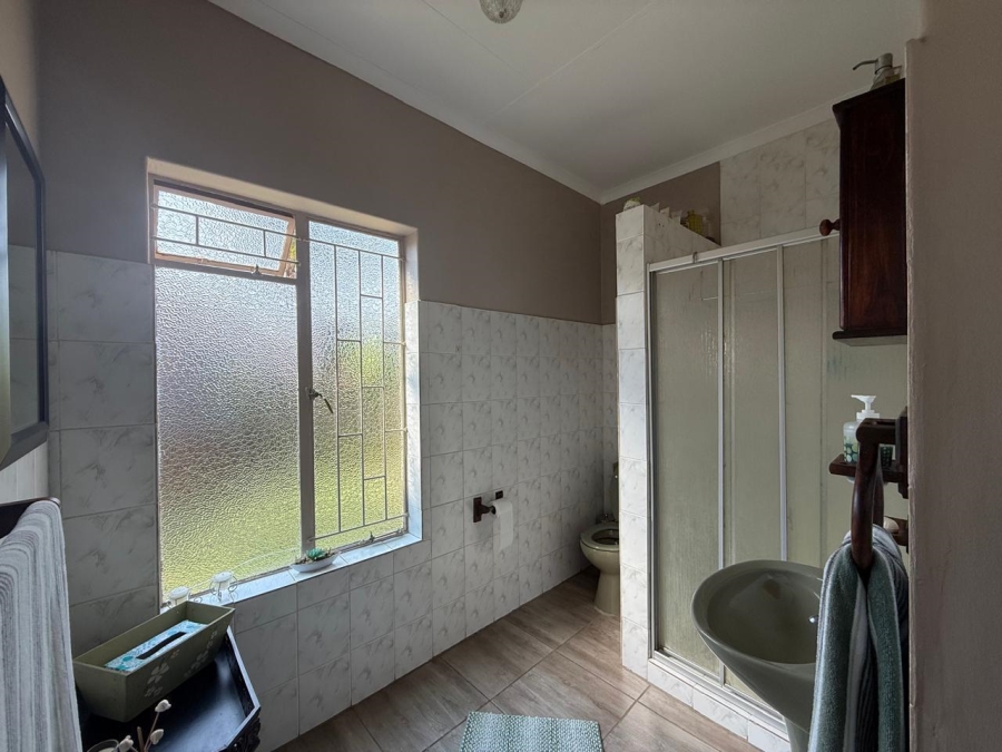 4 Bedroom Property for Sale in Geelhoutpark North West